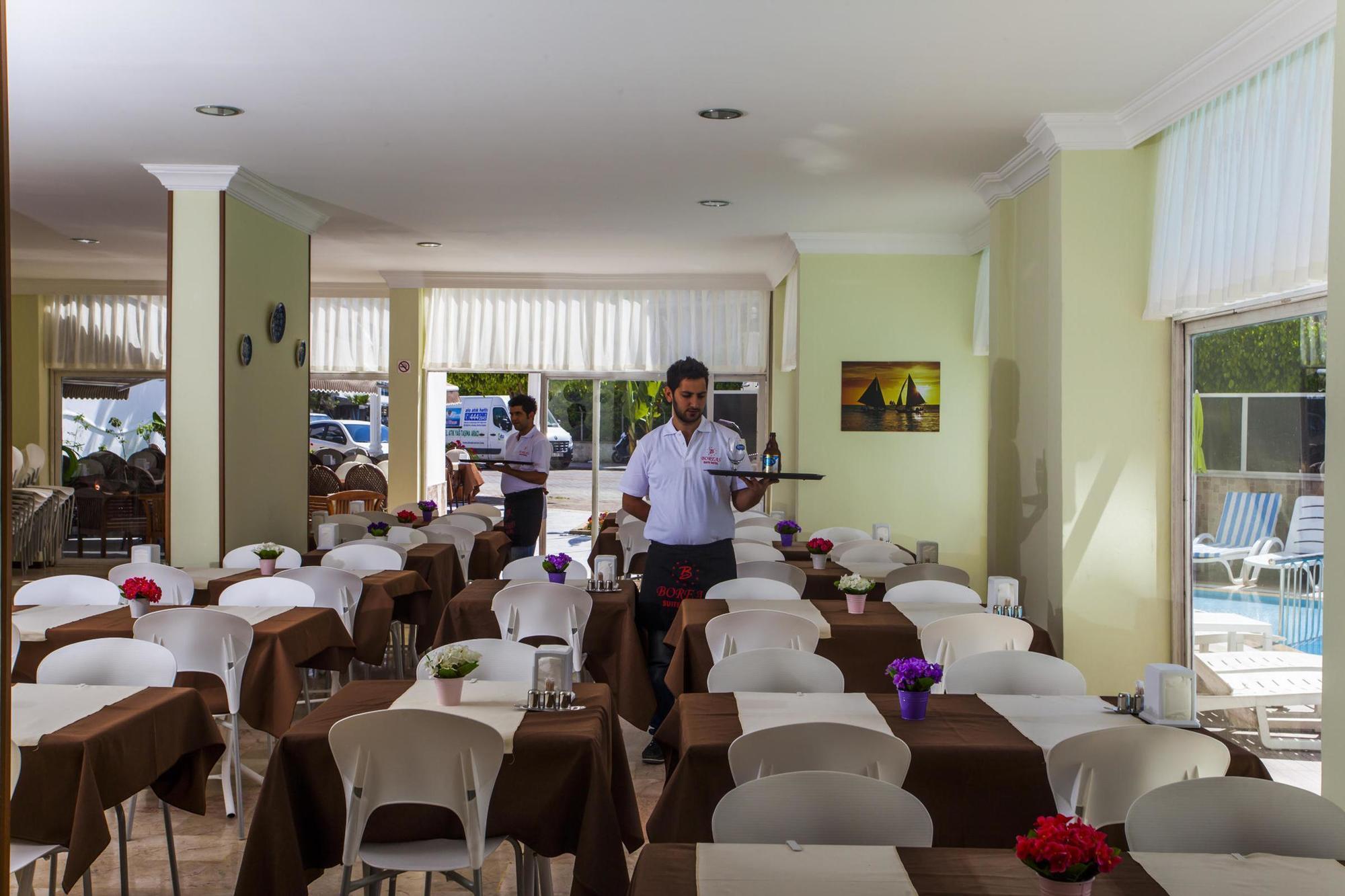 Boreas Suit Hotel อลันยา ภายนอก รูปภาพ