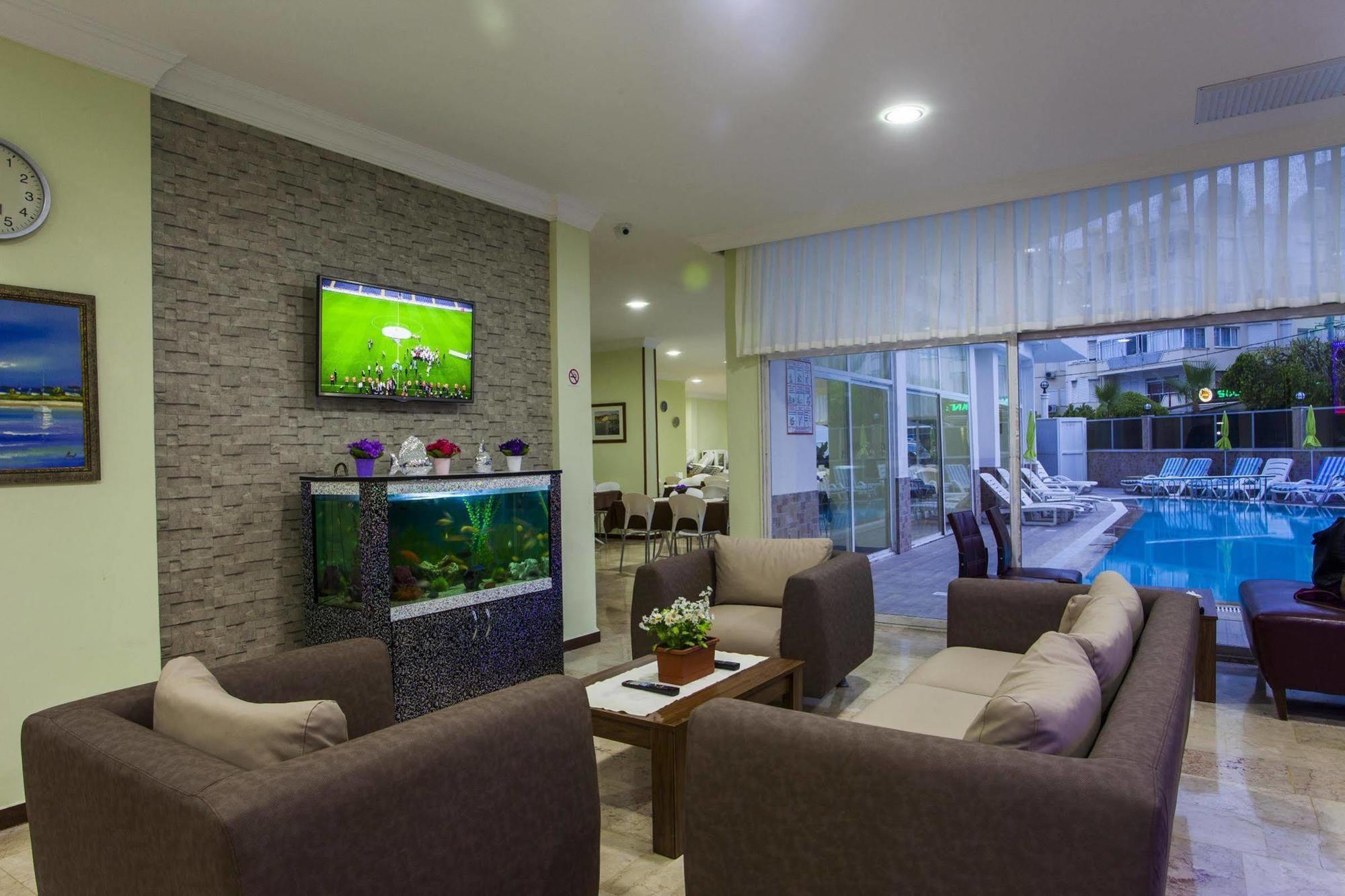 Boreas Suit Hotel อลันยา ภายนอก รูปภาพ