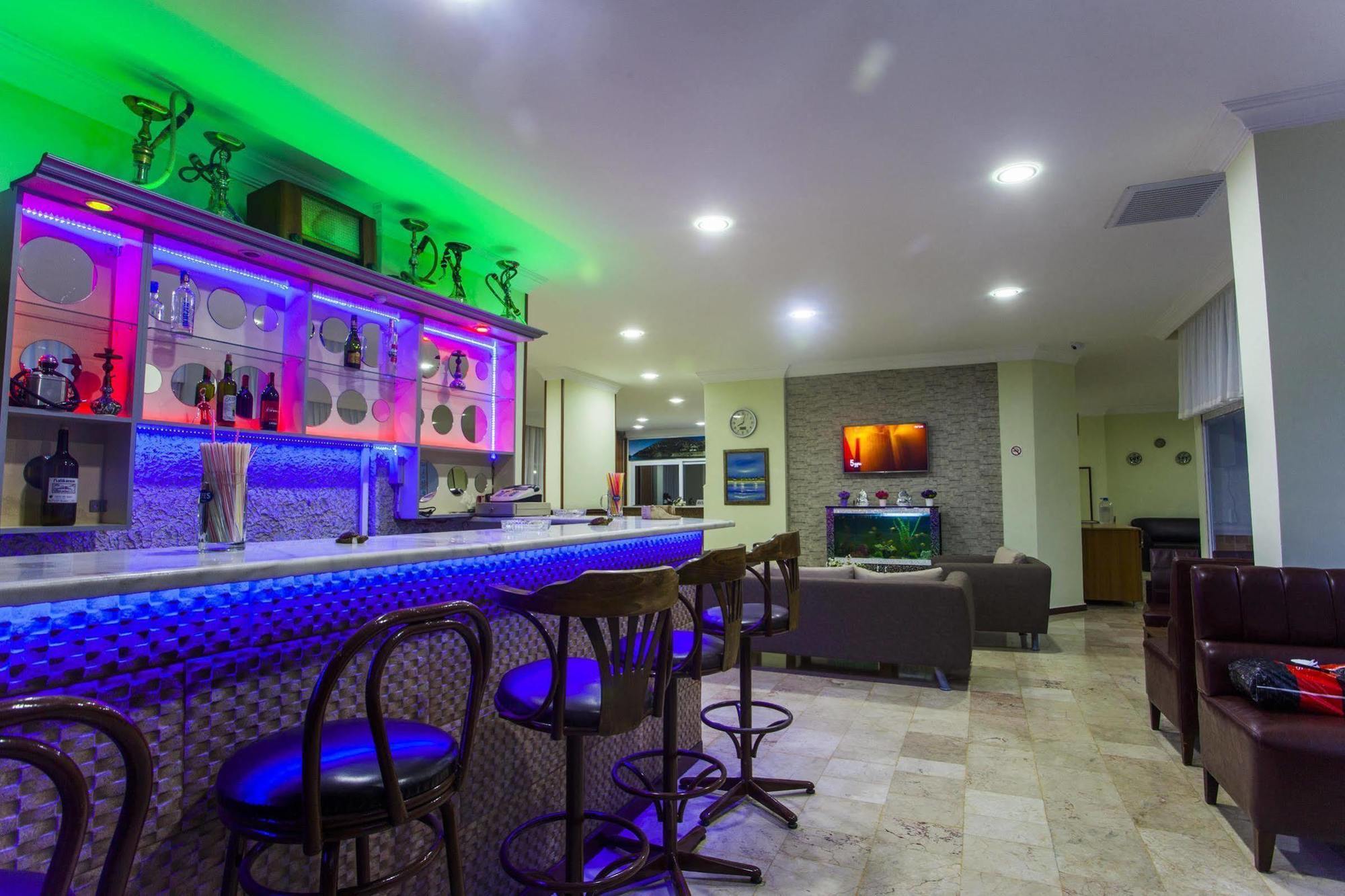 Boreas Suit Hotel อลันยา ภายนอก รูปภาพ